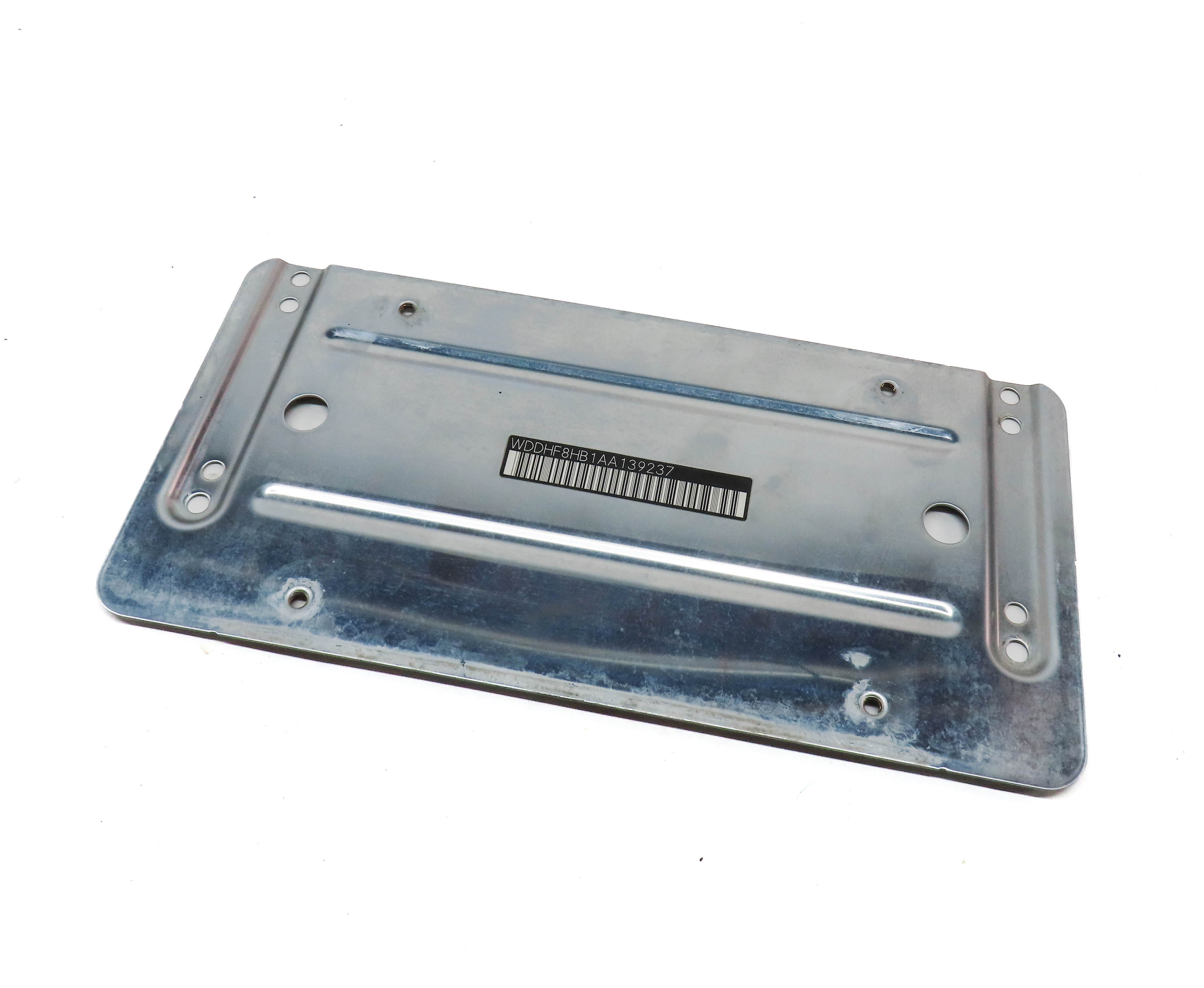 2010 MERCEDES E350 (W212) REAR TRUNK LID MOUNT LICENSE PLATE MOUNT BRACKET — exact item pictured